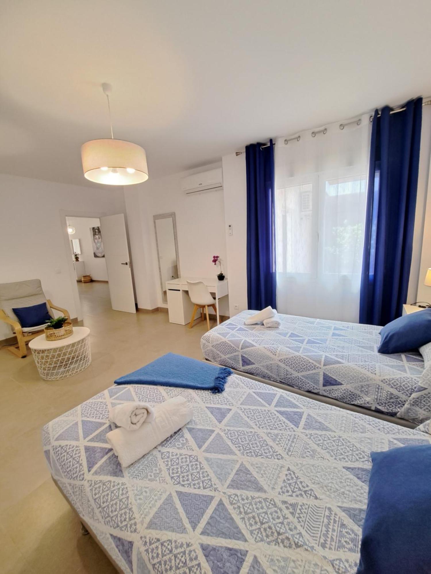 Villa Las Tres J Malaga Bagian luar foto