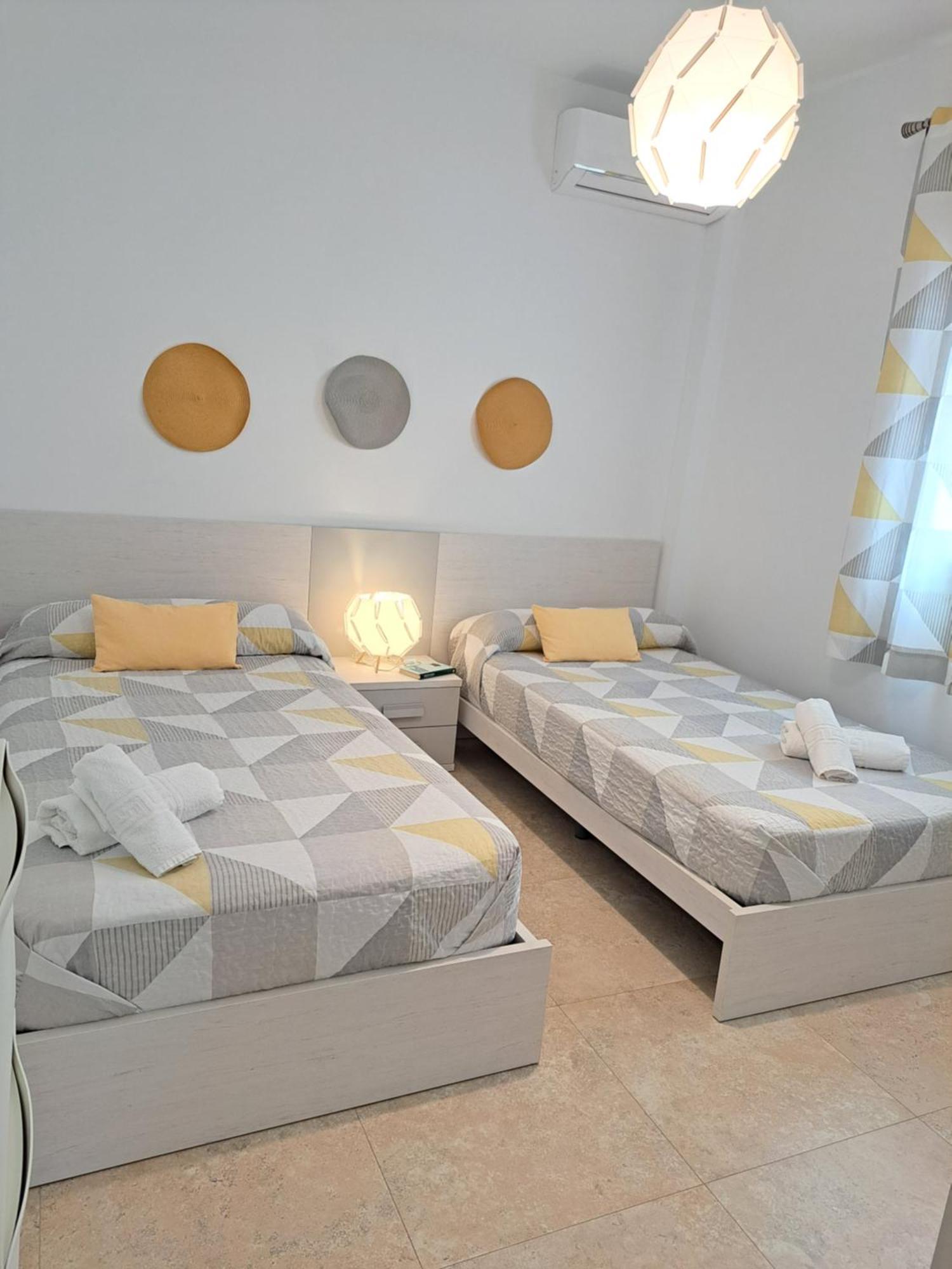 Villa Las Tres J Malaga Bagian luar foto